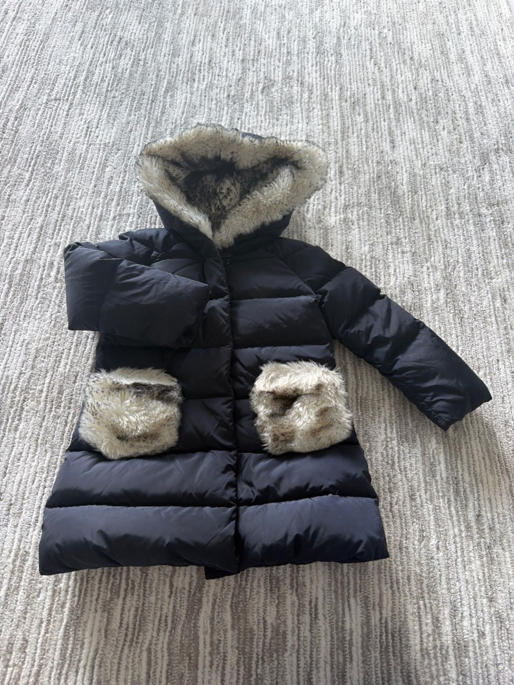 Il Gufo girls down coat size 4